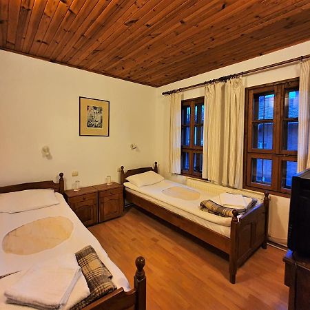Yakovtsi Inn Ngoại thất bức ảnh