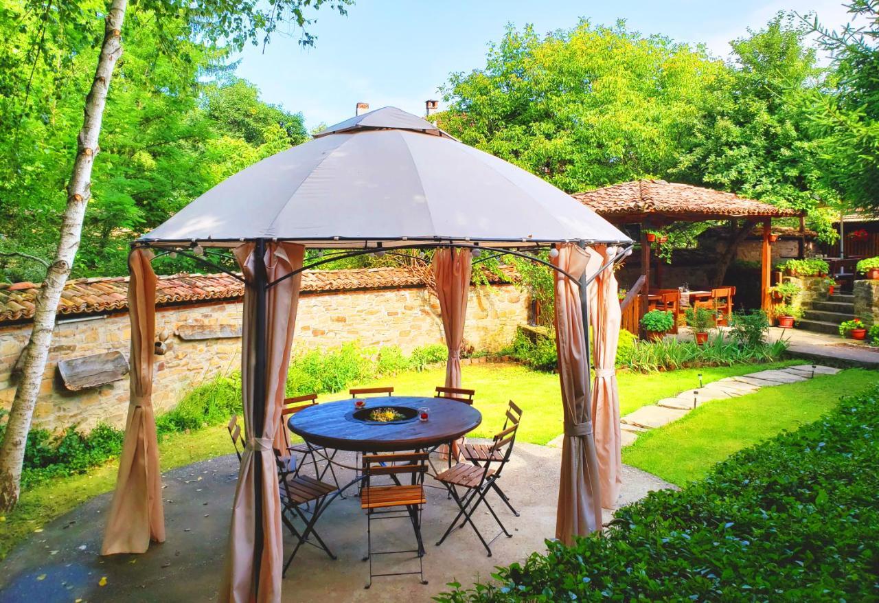 Yakovtsi Inn Ngoại thất bức ảnh